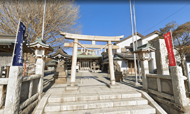 鴨居 八幡神社